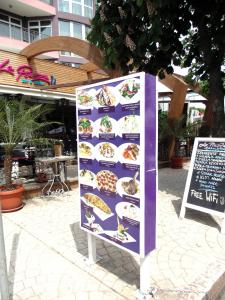 LA PIAZZA - Fun, Party, Friends