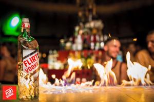 Famous Flirt Party at MEXO