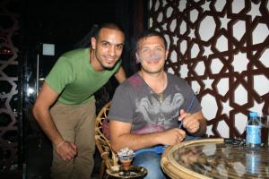 Party with FRIENDS !