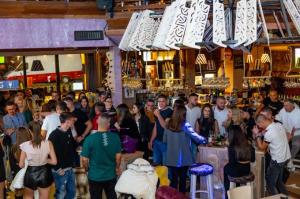 Students Party with TORINO & PASHATA