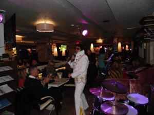 Live ELVIS Show