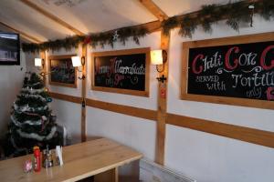 Apres Ski BJs Bar BOROVETS Bulgaria