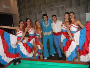 ELVIS SHOW !