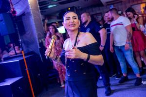 Party with SOFI MARINOvA