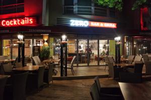 ZERO By Night