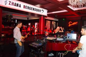 Piano Bar SINATRA Plovdiv