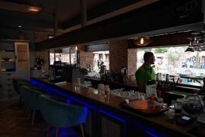 Bar &amp; Dinner GINGER Sunny Beach