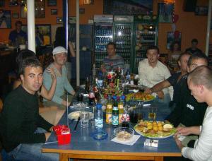 Party with FRIENDS !
