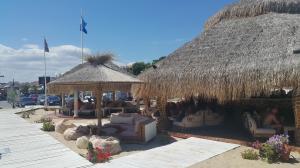 Beach Bar "LA PLAYA MARINA DINEVI" Свети Влас