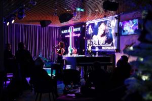 JAZZ FOR TWO with Vessela &amp; Vassil
