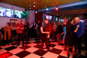 Party with STEFAN VALDOBREV