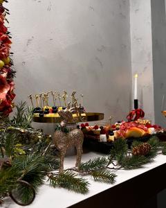 HIGH-END Xmas
