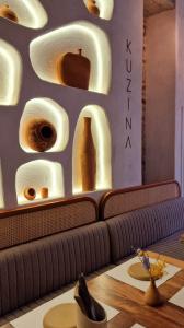 Greek Eatery KUZINA