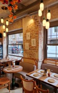Greek Eatery KUZINA