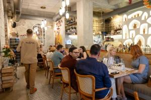 Kuzina dinner Chef Lefteris awarded 2 Michelin Stars