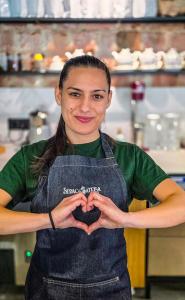 Love, STRACCIATELLA