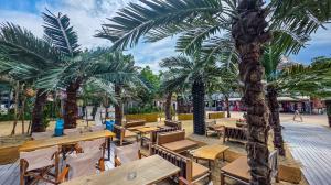 Beach Bar GULLIVER