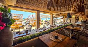 MANIA Bar & Dinner 