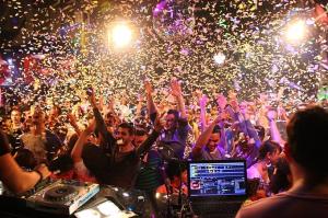 Party Fever BULGARIA !